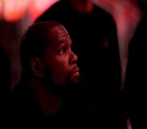 得到喬丹認(rèn)可的球癡！KD改變了內(nèi)線打法也為大傷球員樹立了榜樣