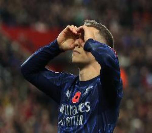 特羅薩德：埃澤的進(jìn)球非常驚人現(xiàn)在已經(jīng)在期待周末的聯(lián)賽杯決賽