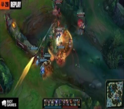 Bin大哥超巨级别表现！狼母自信大招一打三团灭G2