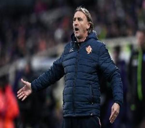 聯(lián)賽已15輪不勝，官方：克雷莫內(nèi)塞主帥大衛(wèi)尼科拉下課