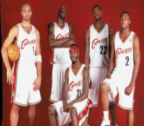 布澤爾：如果詹姆斯下賽季還打他就將和我兒子同場競技了