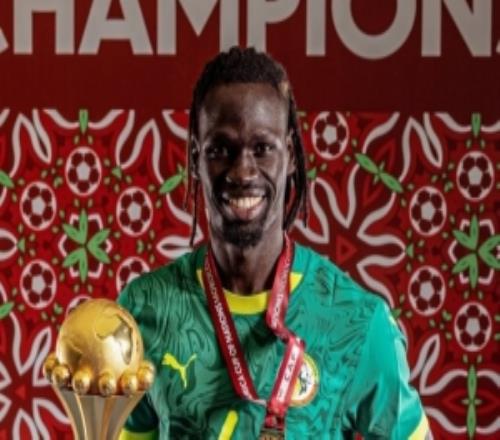 塞內(nèi)加爾被判非洲杯決賽03負(fù)，國腳嘲諷：再給那些哭泣的人3個球