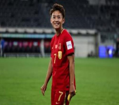 沪媒：王霜停赛对中国女足影响不小，下一个“王霜”何时出现