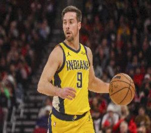 難阻失利！麥康納10中5拿到10分10助正負(fù)值12