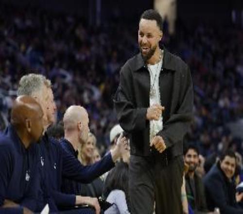 科尔：库里正朝着正确的方向前进他加强了训练&复出时间表待定