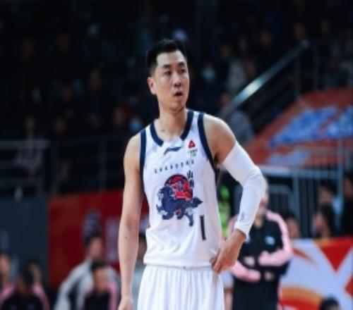 正负值26最低！高诗岩9中3拿下12分2板7助2断