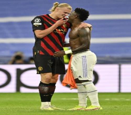 馬卡報(bào)預(yù)測(cè)曼城VS皇馬首發(fā)：哈蘭德PK維尼修斯，小將皮塔奇出戰(zhàn)