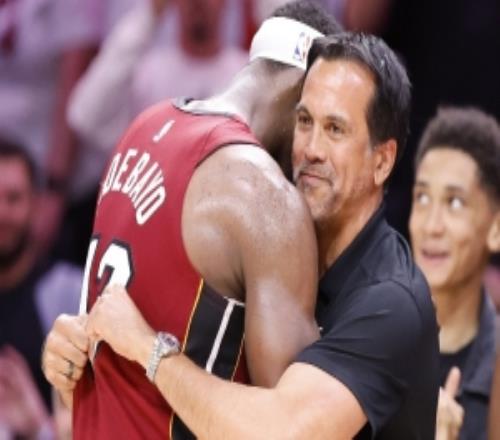 追梦：给斯波点赞致敬阿德巴约砍下83分送给所有黑子