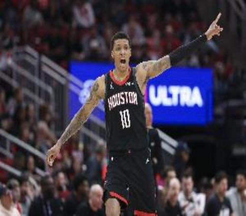 背景板了！小賈巴里15中7得到18分5板4助關(guān)鍵時刻被當(dāng)了靶子