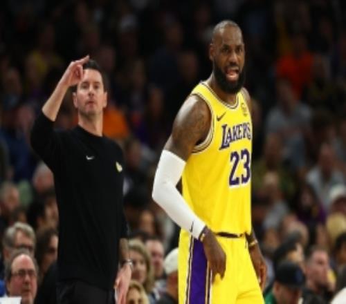 距歷史出場數第一僅差2場！雷迪克打趣：詹姆斯對待紀錄有點自私