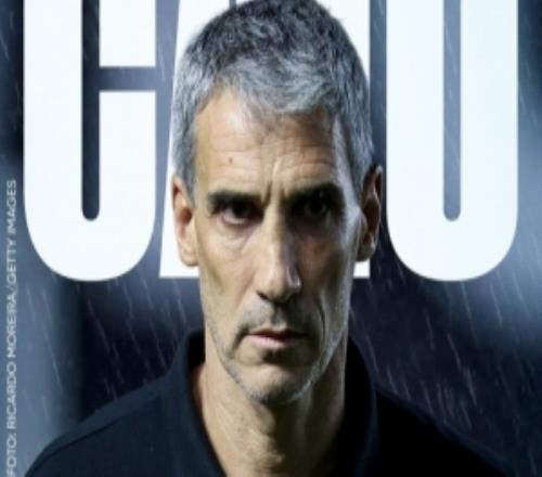 巴甲7战仅1胜排名第16！桑托斯官方：球队主帅沃伊达沃正式下课