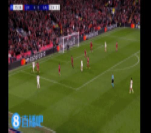 太慘了！諾阿朗沒站穩(wěn)手扶了一下廣告牌，結(jié)果手指受傷被抬走