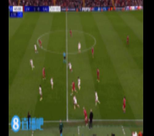 錯(cuò)失反超機(jī)會(huì)！索博斯洛伊造點(diǎn)，薩拉赫主罰太正被撲