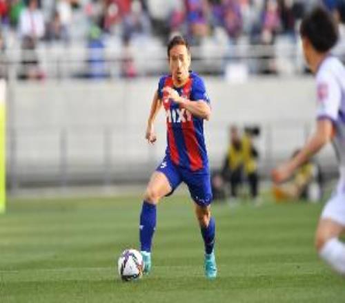 39歲長(zhǎng)友佑都遭遇右大腿肌肉撕裂，將缺席日本隊(duì)3月底英國(guó)遠(yuǎn)征