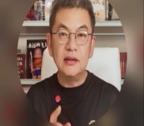 蘇群：當(dāng)世武功第一人非東契奇莫屬他回到了競(jìng)爭(zhēng)MVP的行列