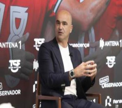 葡萄牙主帥：C羅沒(méi)有千球執(zhí)念，俱樂(lè)部無(wú)法評(píng)價(jià)國(guó)家隊(duì)絕非那樣