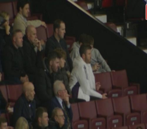 卡里克、拉門斯、魯尼現場觀看青年足總杯，曼聯U18晉級半決賽