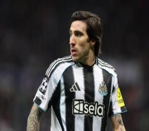 羅馬諾：今夏若想簽托納利必須是天價(jià)，槍手曼城曼聯(lián)均對(duì)其有意