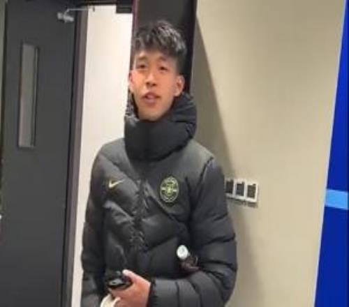 王鈺棟采訪不耐煩引爭議！中超規(guī)定：本場最佳須在混采區(qū)接受采訪