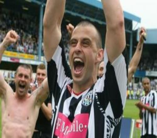 太陽報：前西布朗、切爾西球員克萊門特涉毒被捕，他哥是巴西助教