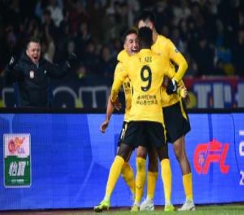 首分+首勝！西海岸10新鵬城戴維森破門(mén)鄭智收獲帶隊(duì)首勝