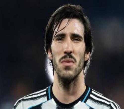 斯基拉：阿森納、曼市雙雄將在今夏爭(zhēng)奪托納利，紐卡要價(jià)1億歐