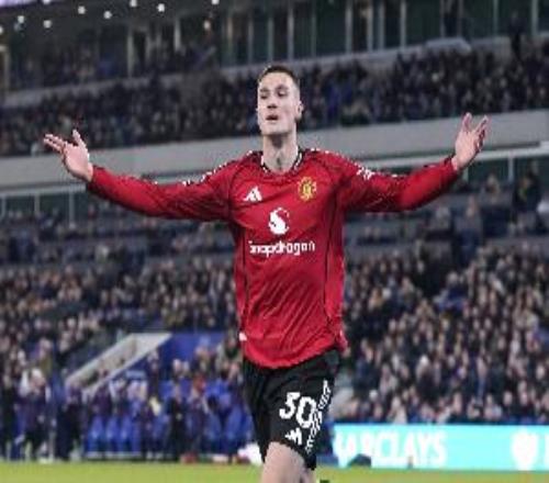 費(fèi)迪南德：舍什科或許該首發(fā)了22櫻桃這比賽換之前的曼聯(lián)估計(jì)輸