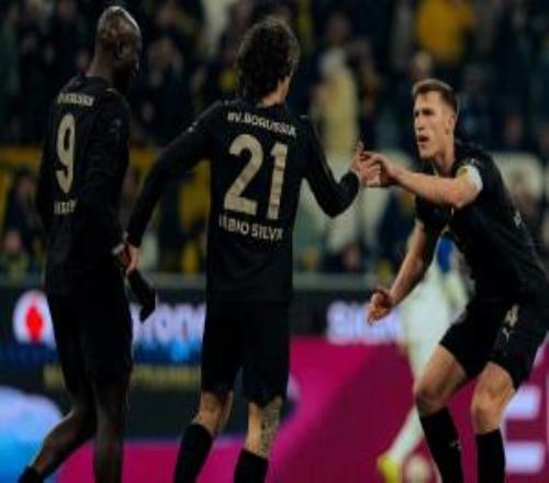 讓二追三！多特32漢堡落后拜仁9分本塞拜尼點(diǎn)射雙響吉拉西破門