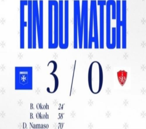 盡顯風(fēng)骨！歐塞爾6分鐘染紅最終30獲勝，成法甲有數(shù)據(jù)以來首隊(duì)