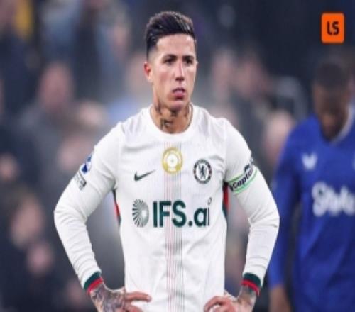 切爾西在羅塞尼爾執(zhí)教的19場中丟31球，上次聯(lián)賽零封是兩個多月前