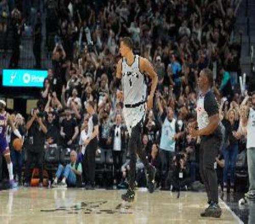 卡萊爾：籃球史上從未有過像文班這樣攻防兩端都有如此影響力球員