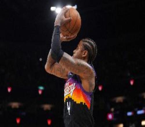 難救主！杰倫格林17中9拿到全隊(duì)最高24分末節(jié)獨(dú)得9分