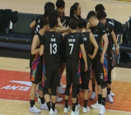 郑州大学4人15+大胜青海师大郑家霖21+6+5尼达喜琼22+10