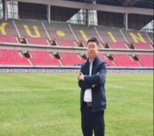 直播吧對(duì)話榆林漠北礦工投資人魏嘉宇：榆林需要球隊(duì)和足球的火種