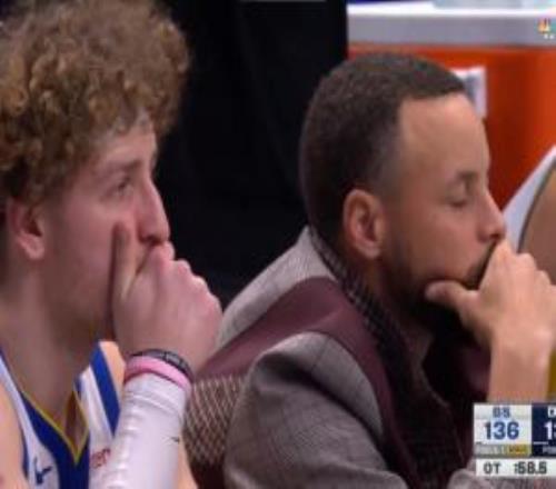 名記：穆迪接受醫(yī)療處理時雙方球員都眼含淚水全場一片沉寂