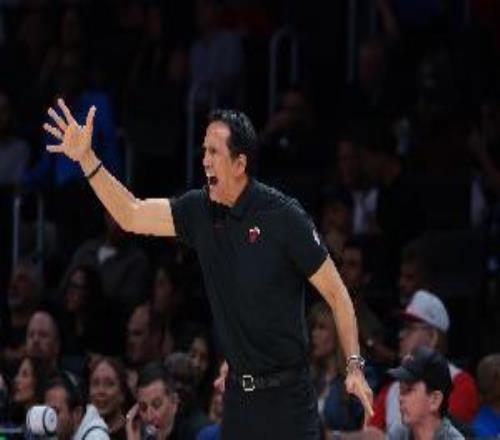 馬刺陣容太年輕欠缺季后賽經(jīng)驗斯波：不予置評