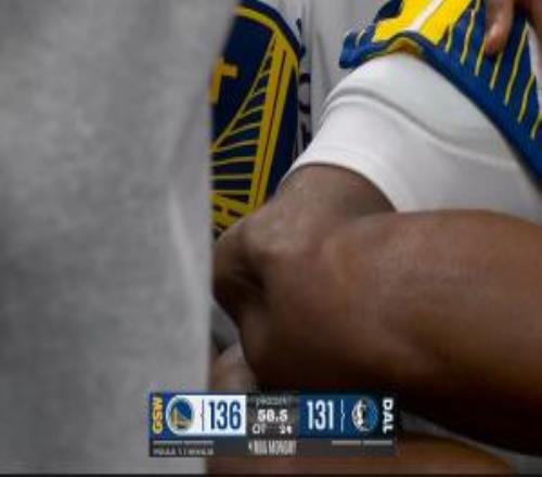 穆迪傷情像極了利文斯頓后者膝蓋脫臼+四根韌帶斷了三根