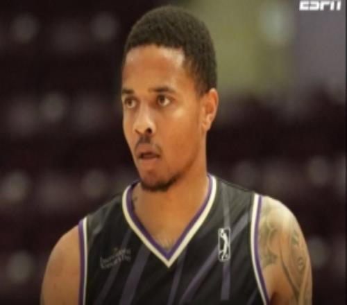 2017年状元秀重返NBA！Shams：富尔茨和猛龙签约10天短合同