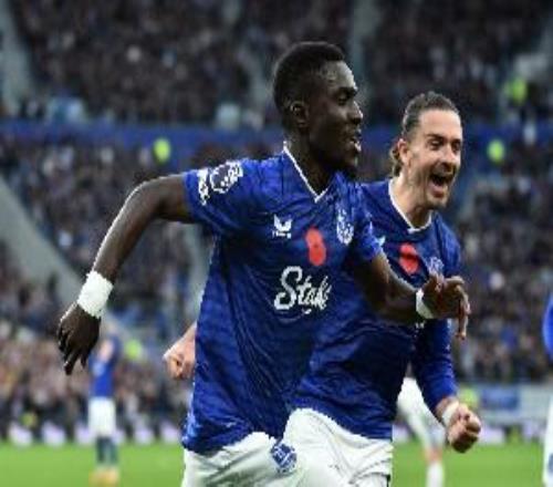 蓋耶：非足協(xié)剝奪冠軍的決定很荒謬塞內(nèi)加爾再踢十次能贏下十次