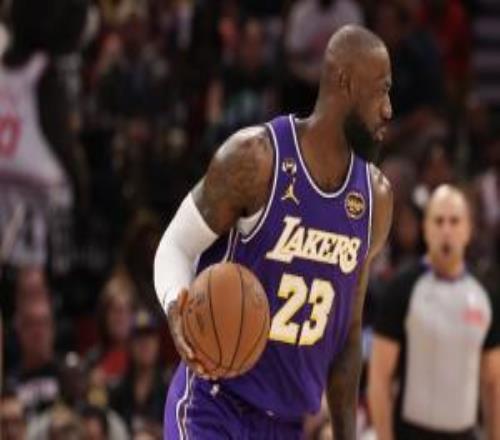 路威：湖人球迷&名宿都不歡迎老詹回歸他怎可能還會降薪留隊(duì)