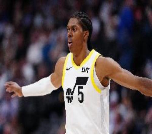 打得可以！科迪威20中11拿下全隊(duì)最高24分外加4板1助2斷1帽