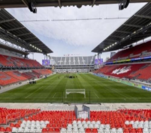 新華社：多倫多體育場(chǎng)升級(jí)改造工程完工，總座席數(shù)升至45000個(gè)