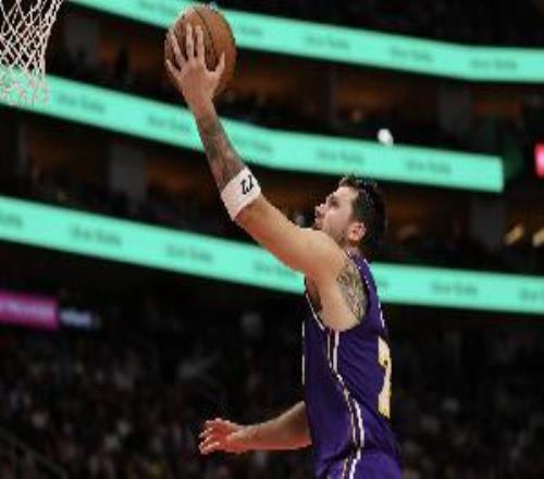 東契奇六連客期間場均40+自1986年的邁克爾喬丹后首人