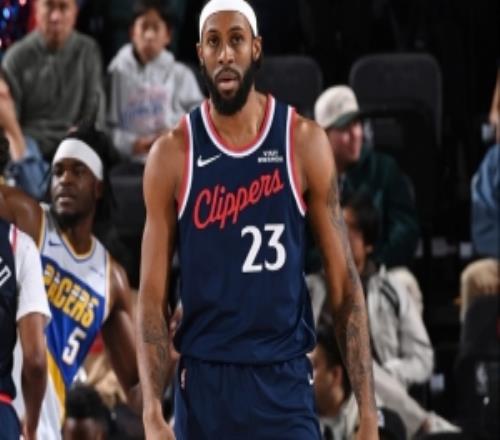 盧：不知道以賽亞杰克遜還能背打小個&籃下終結這方面很厲害