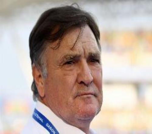 卡马乔：西班牙是世界杯冠军候选之一阿韦洛亚执教表现非常出色