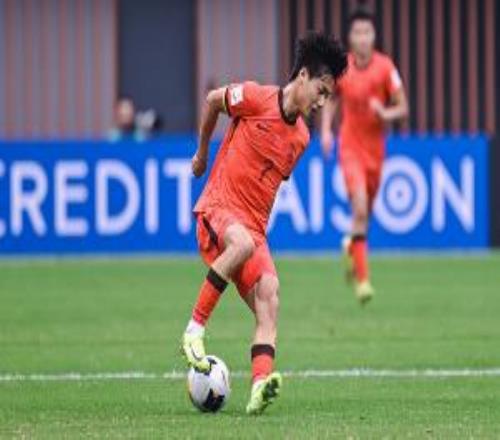 記者：U23國足用10名低齡球員給國奧打底，沖擊亞運獎牌不現實