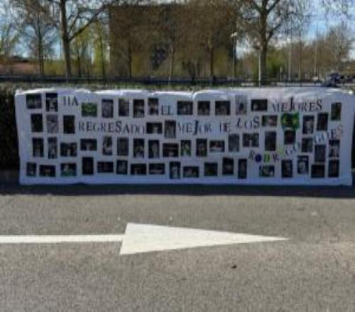 感動！皇馬基地外球迷張貼照片支持羅德里戈，球員發(fā)文：感謝