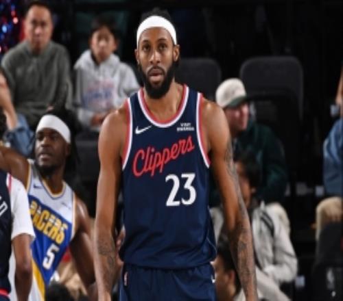 完美替補(bǔ)！以賽亞杰克遜近三場(chǎng)運(yùn)動(dòng)戰(zhàn)13中13得到28分