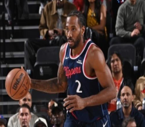 倫納德談準絕殺：我就是盡我所能的把那個該死的球投出去