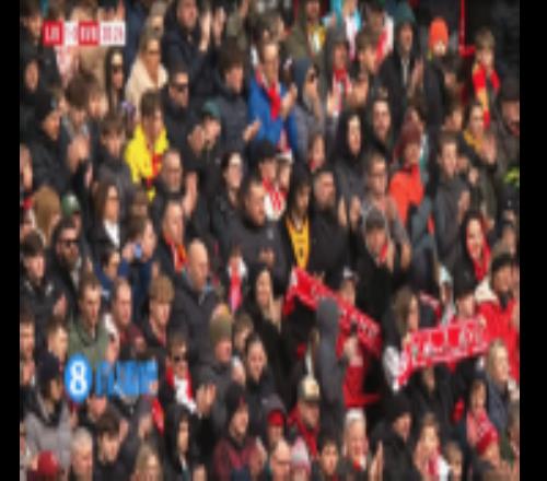 傳奇賽第20分鐘，球員們停下比賽，安菲爾德全場起立鼓掌紀念若塔